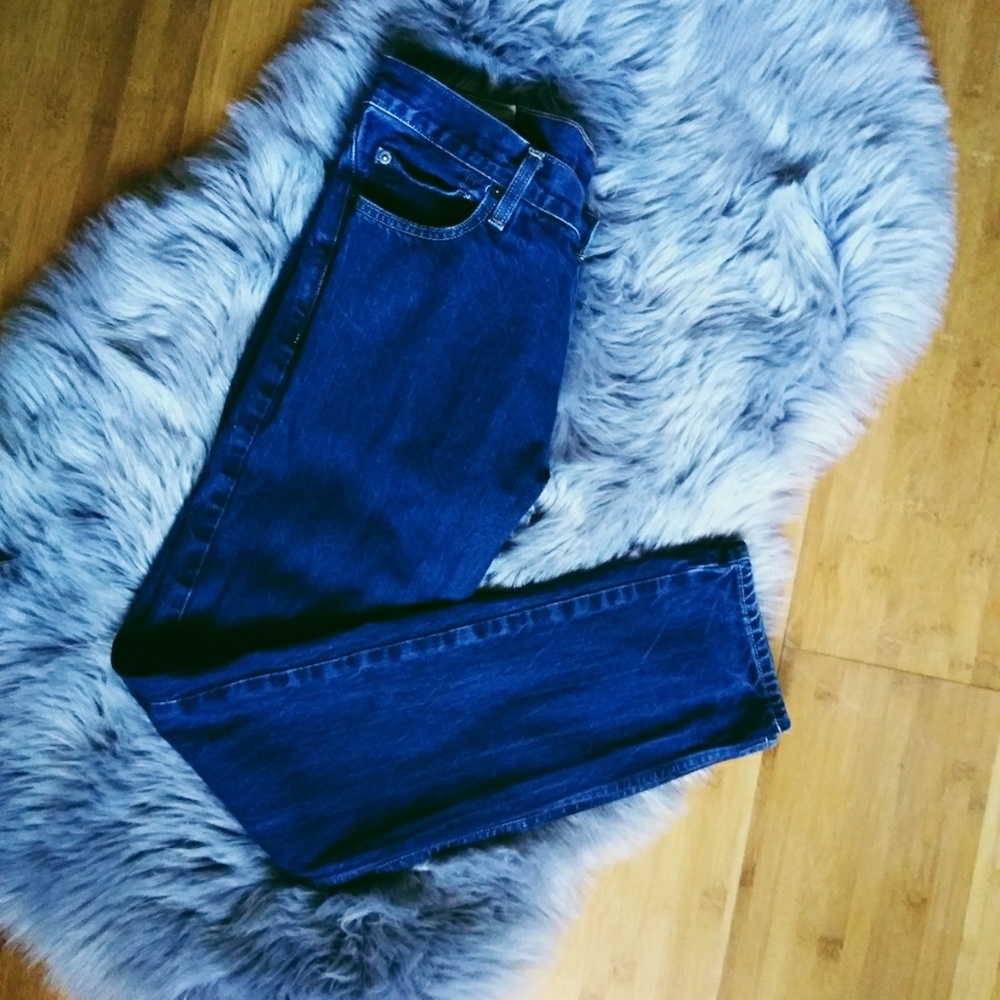 Hollister Jeans size 32x32